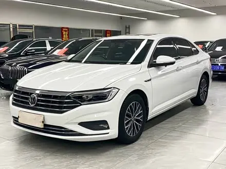 VOLKSWAGEN SAGITAR 2020 — из Китая под ключ