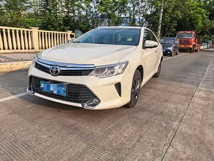 TOYOTA CAMRY 2015 — 109 000 км, Китай — под ключ — фото 1
