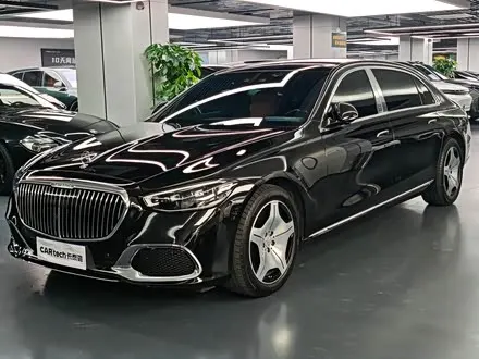 MAYBACH S-CLASS 2025 — 18 000 км, Китай — под ключ — фото 1