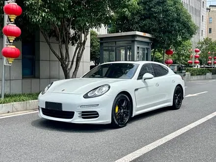 PORSCHE PANAMERA 2014 — 108 000 км, Китай — под ключ — фото 1