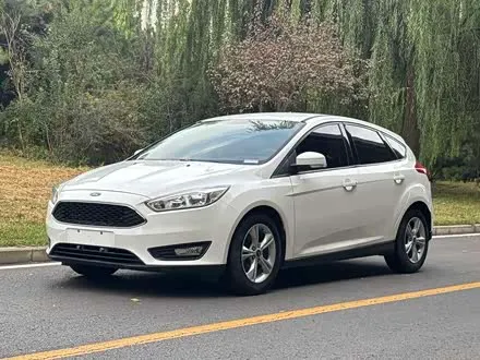 FORD FOCUS 2017 — 90 000 км, Китай — под ключ — фото 1