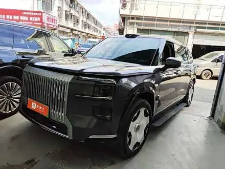 ZEEKR 9X 2025