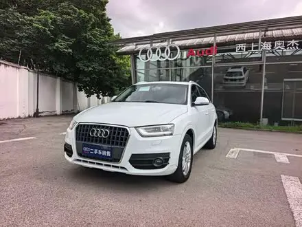 AUDI Q3 2015 — 105 000 км, Китай — под ключ — фото 1