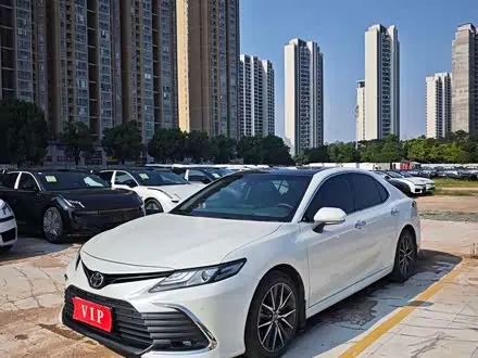 TOYOTA CAMRY — из Китая под ключ