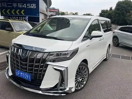 TOYOTA ALPHARD — из Китая под ключ