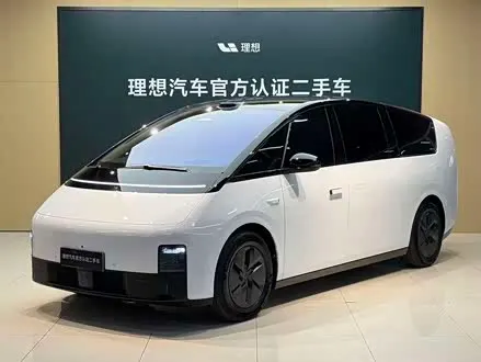 LI AUTO MEGA 2025