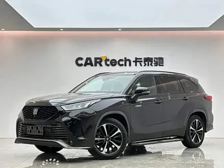 TOYOTA CROWN KLUGER 2021