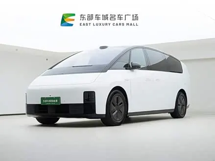 LI AUTO MEGA 2025