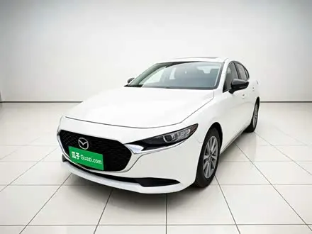MAZDA 3 AXELA 2023