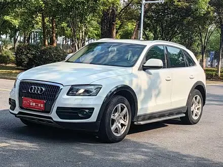 AUDI Q5 2012 — 118 000 км, Китай — под ключ — фото 1