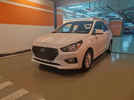 HYUNDAI VERNA 2017
