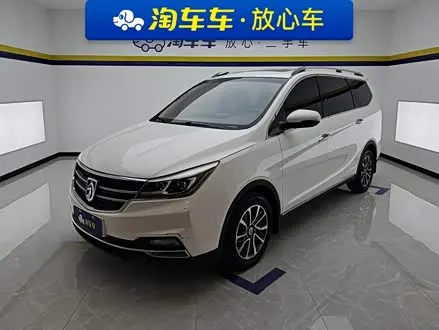 BAOJUN 730 2017