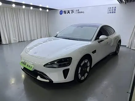 XIAOMI SU7 2024