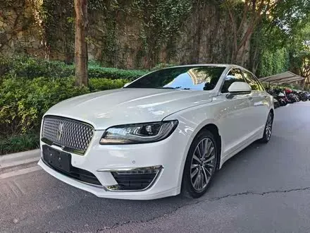 LINCOLN MKZ 2020
