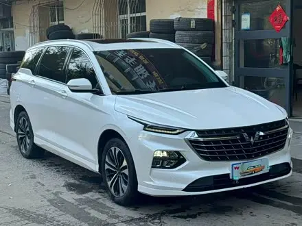WULING KAIJIE — из Китая под ключ