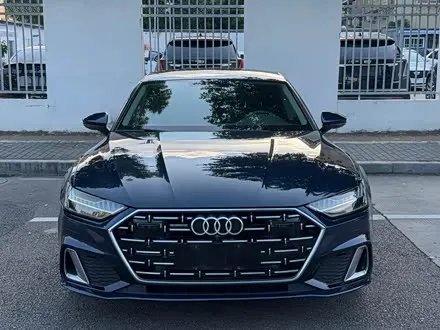 AUDI A7L 2022