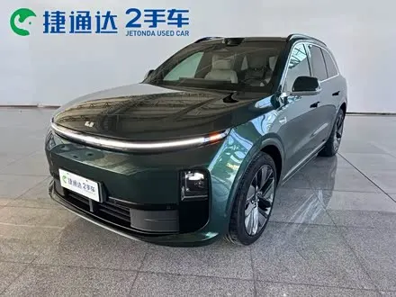 LI AUTO L6 2024