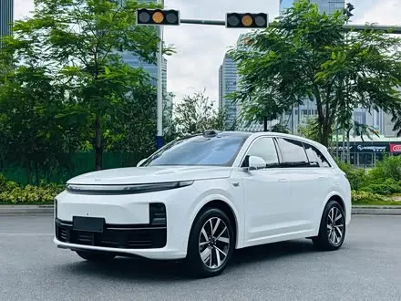 LI AUTO L7 2023