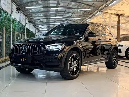MERCEDES-BENZ GLC AMG 2020