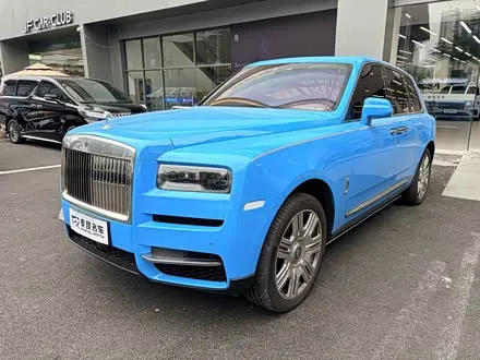ROLLS-ROYCE CULLINAN 2024
