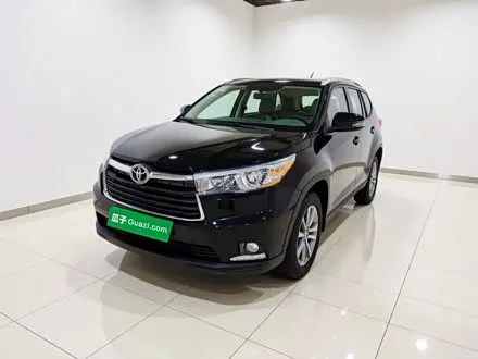 TOYOTA HIGHLANDER 2015 — 172 700 км, Китай — под ключ — фото 1