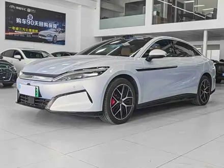 BYD HAN L 2025