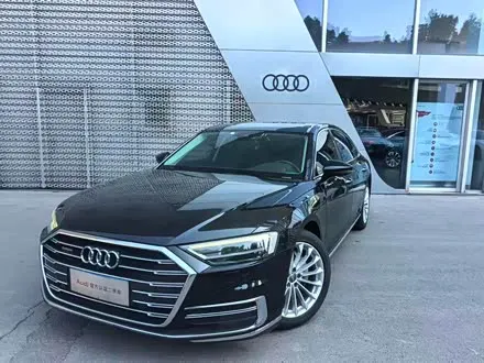 AUDI A8 2019