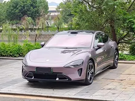 XIAOMI SU7 2024