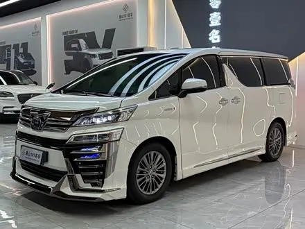 TOYOTA VELLFIRE 2019