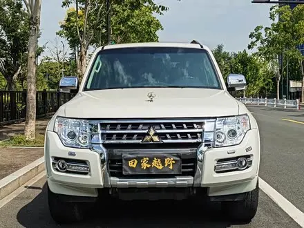 Mitsubishi Pajero — из Китая под ключ
