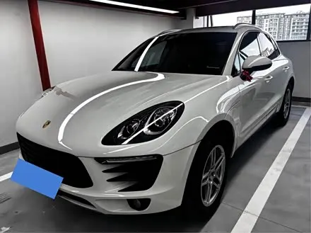 PORSCHE MACAN 2017