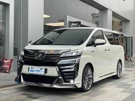 TOYOTA VELLFIRE 2020