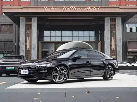 AUDI A7L 2024