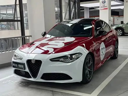 ALFA Romeo Giulia — из Китая под ключ