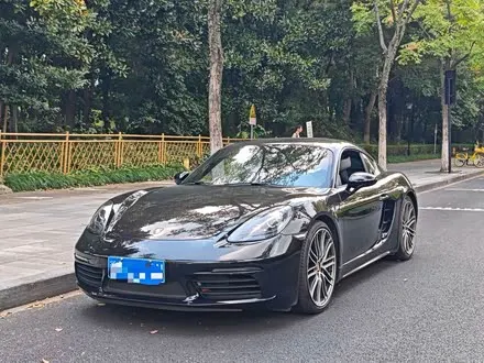 PORSCHE 718 2019