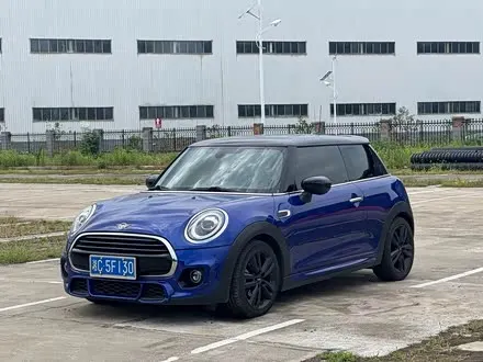 MINI COOPER 2019