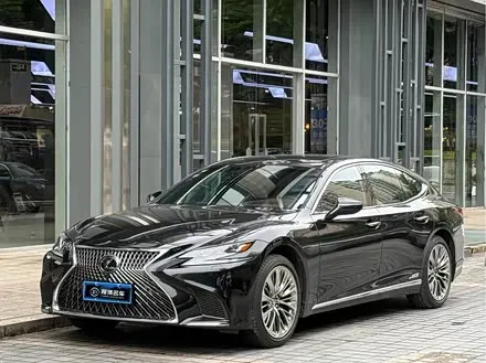 LEXUS LS 2018