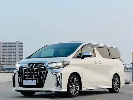 TOYOTA ALPHARD 2018