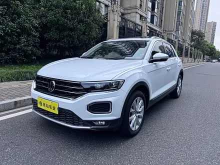 VOLKSWAGEN T-ROC 2021