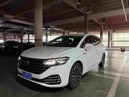 VOLKSWAGEN VILORAN 2020