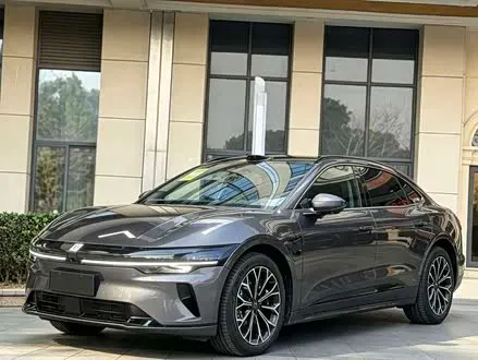 ZEEKR 007GT 2025