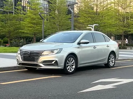 Roewe i6 — из Китая под ключ
