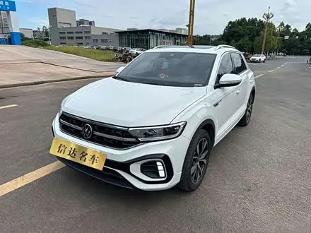 VOLKSWAGEN T-ROC 2024