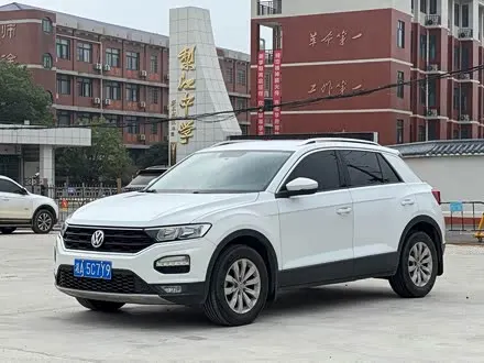 VOLKSWAGEN T-ROC 2019