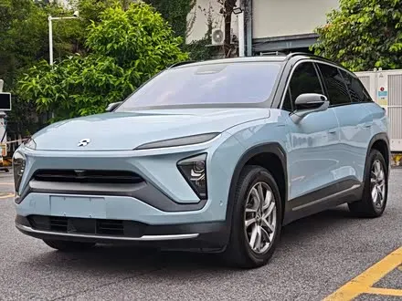 NIO ES6 2020