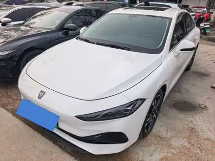 Roewe D7 — из Китая под ключ