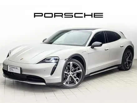 PORSCHE TAYCAN 2024