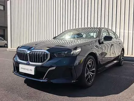 BMW I5 2025