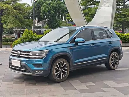 VOLKSWAGEN THARU 2019