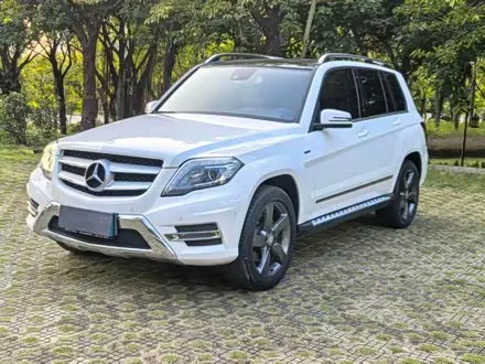 MERCEDES-BENZ GLK-CLASS 2015
